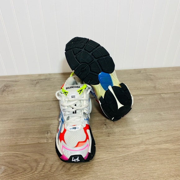 Use men BALENCIAGA Runner Multicolor Low Top Sneakers size 8 no box - Picture 11 of 16